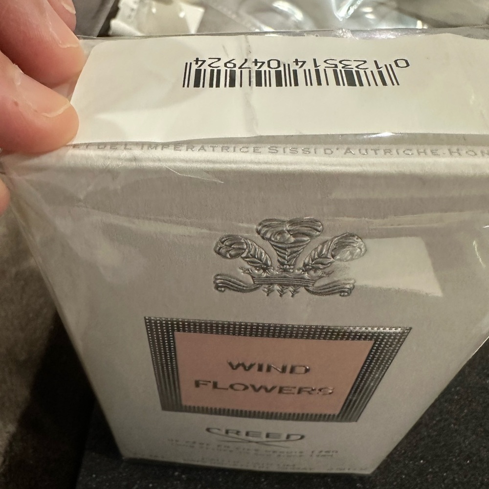 Creed Wind Flowers Eau de Parfume 2.5 oz NEW - Picture 4 of 12